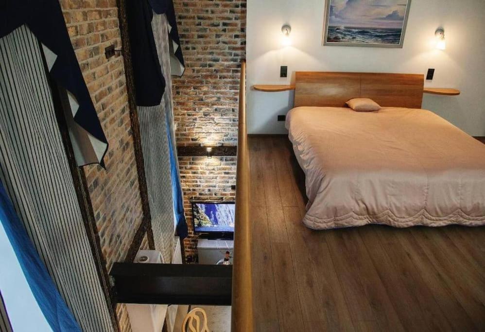 Charming Loft Near Old Town Lägenhet Tallinn Exteriör bild
